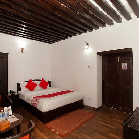 Oyo 738 Hotel Kaze Darbar Katmandou Extérieur photo