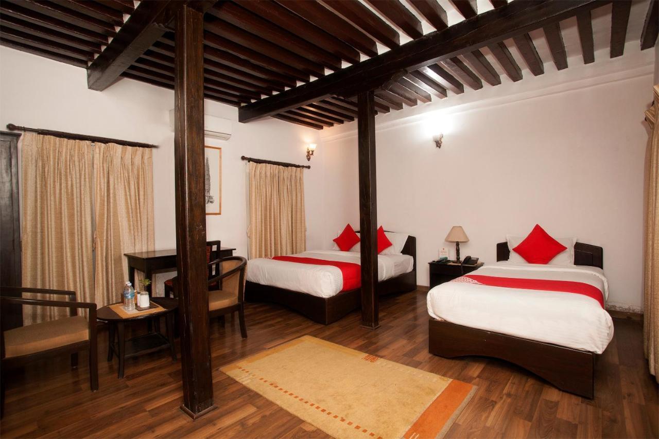 Oyo 738 Hotel Kaze Darbar Katmandou Extérieur photo