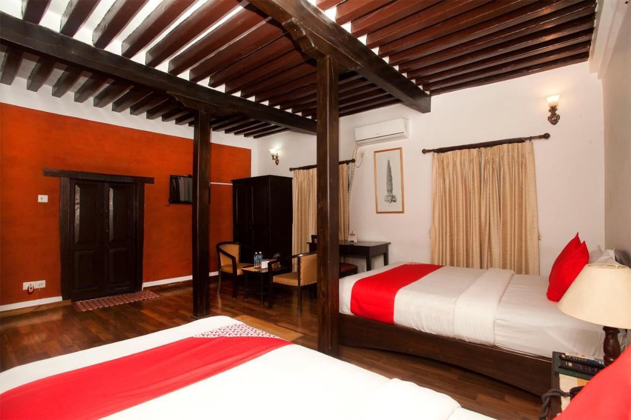 Oyo 738 Hotel Kaze Darbar Katmandou Extérieur photo