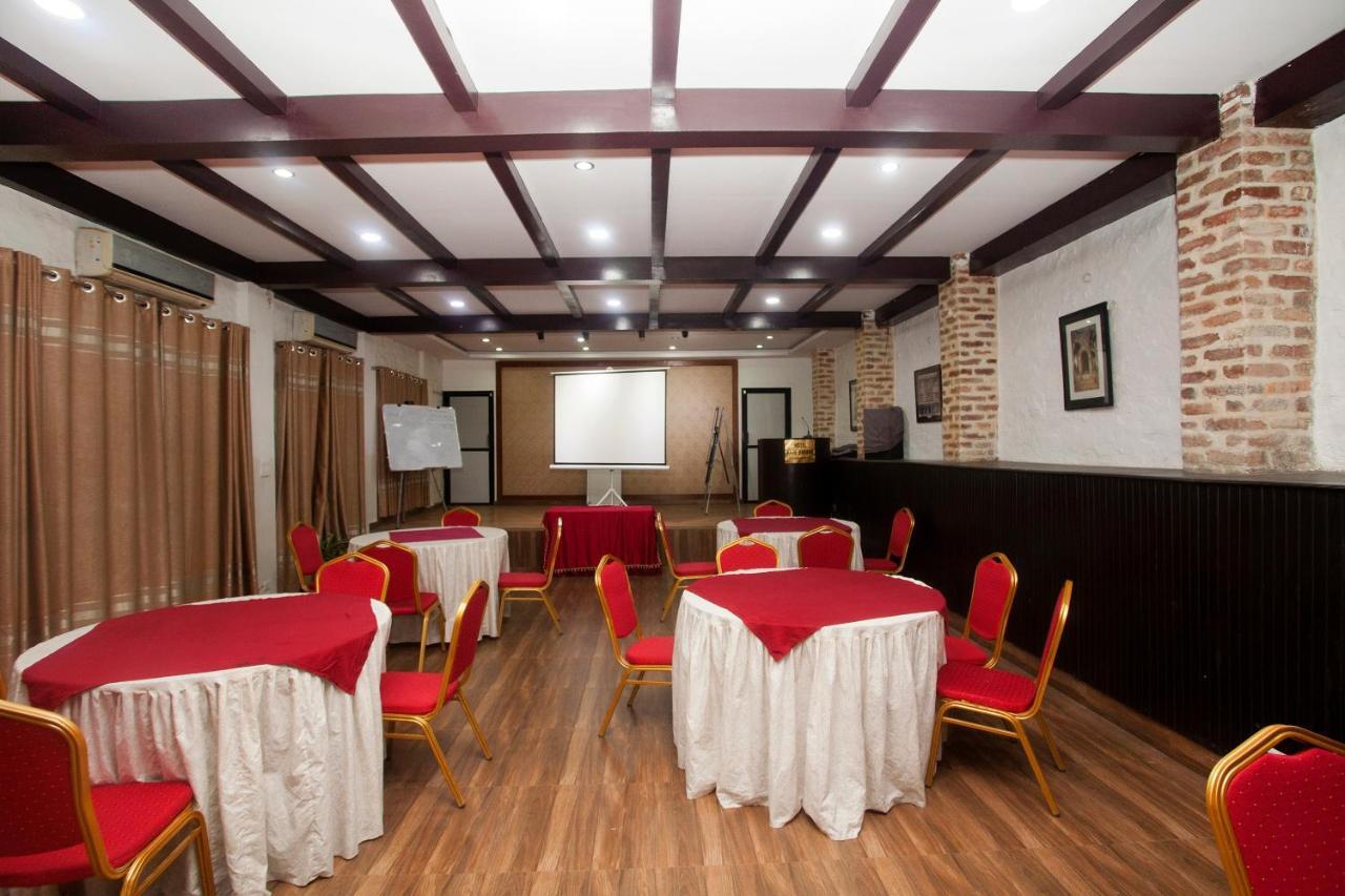 Oyo 738 Hotel Kaze Darbar Katmandou Extérieur photo