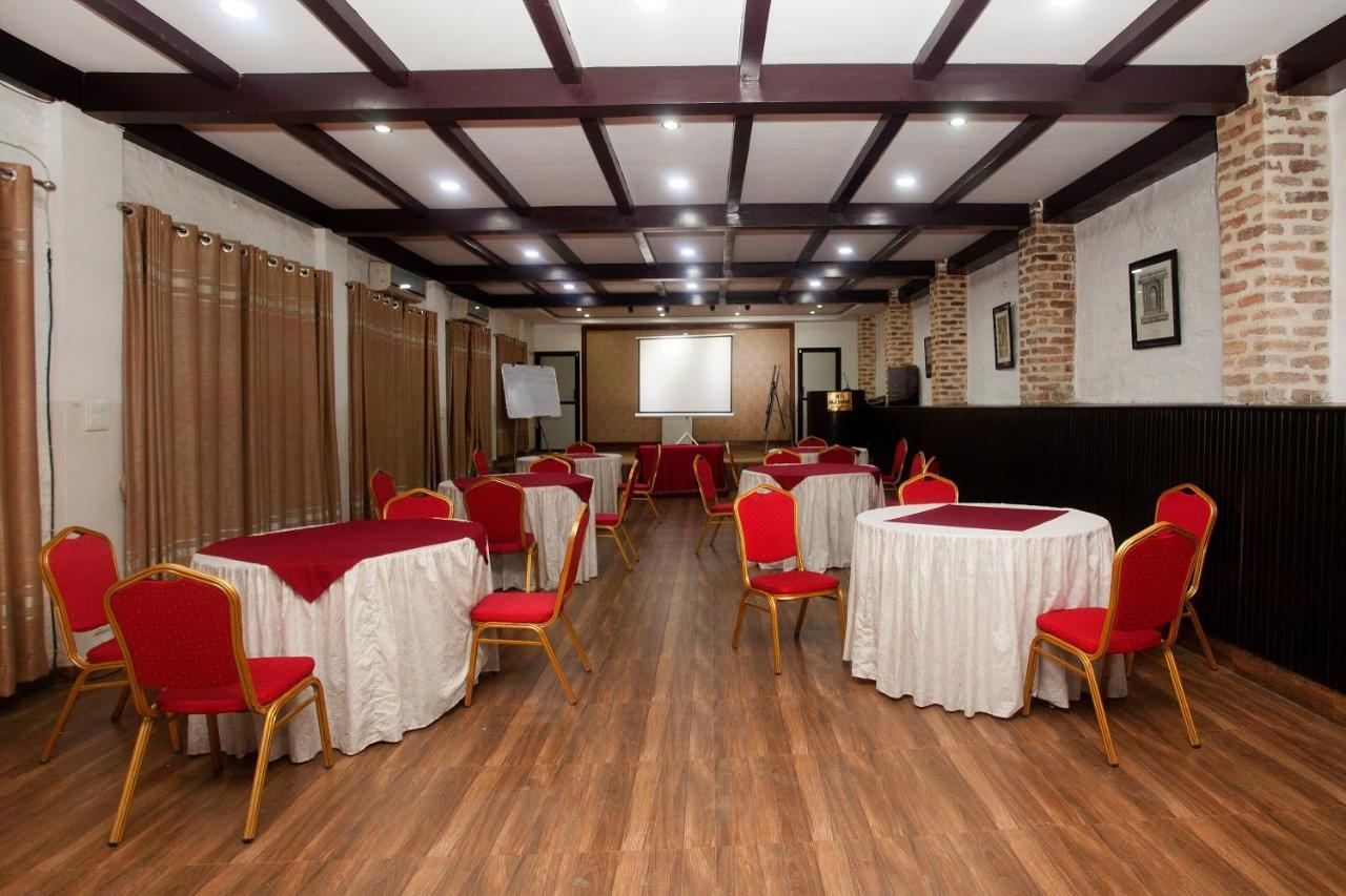 Oyo 738 Hotel Kaze Darbar Katmandou Extérieur photo
